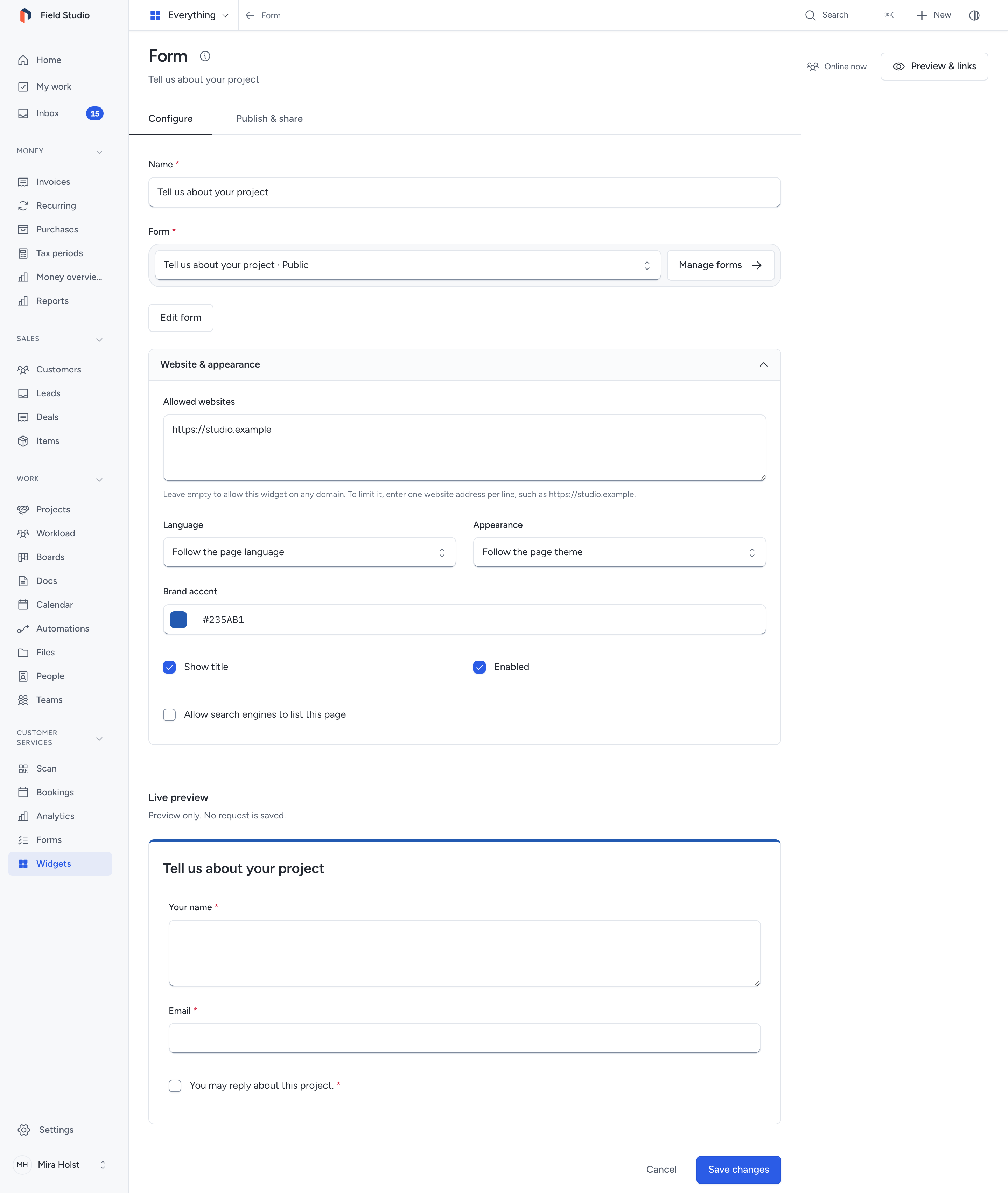 Widget settings with the selected form and its live preview